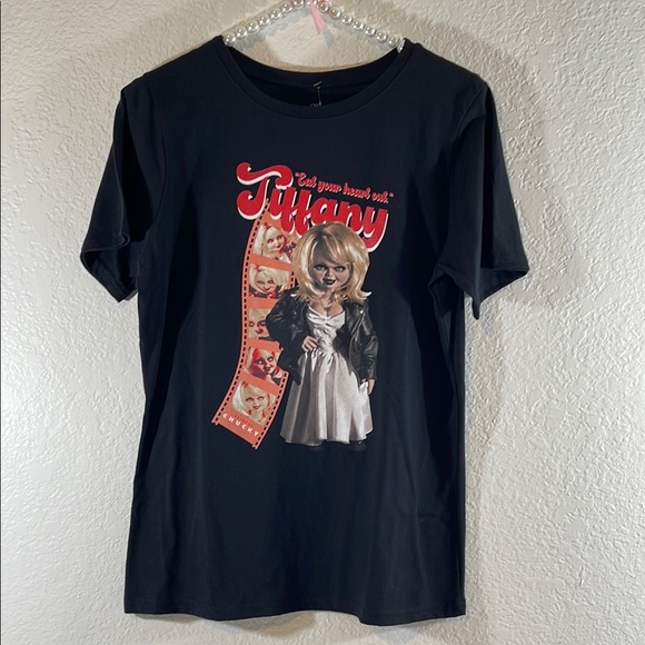 BRIDE OF CHUCKY “EAT YOUR HEART OUT TIFFANY”Graphic Tee Short Sleeve Size M NEW - Picture 2 of 4